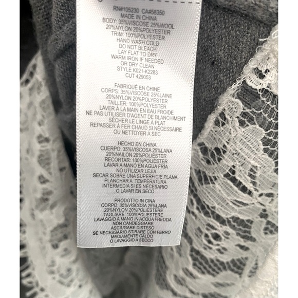 Joie Turtleneck Sweater with Lace Trim Size Large - Picture 9 of 9